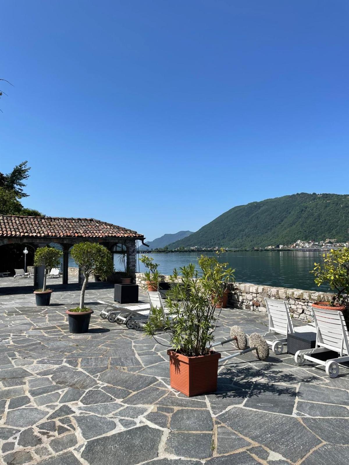 Luganersee, Pool, Strand, Parkplatz, Suite 204 Bissone Exterior photo